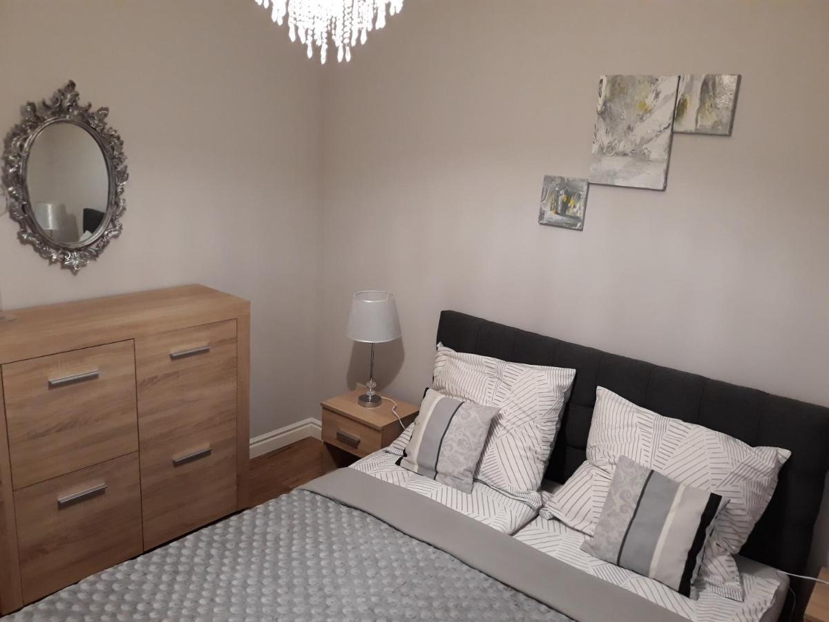 Apartament Wika Apartment Wieliczka Bagian luar foto