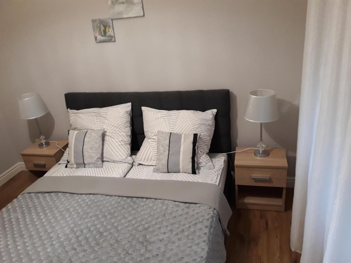 Apartament Wika Apartment Wieliczka Bagian luar foto