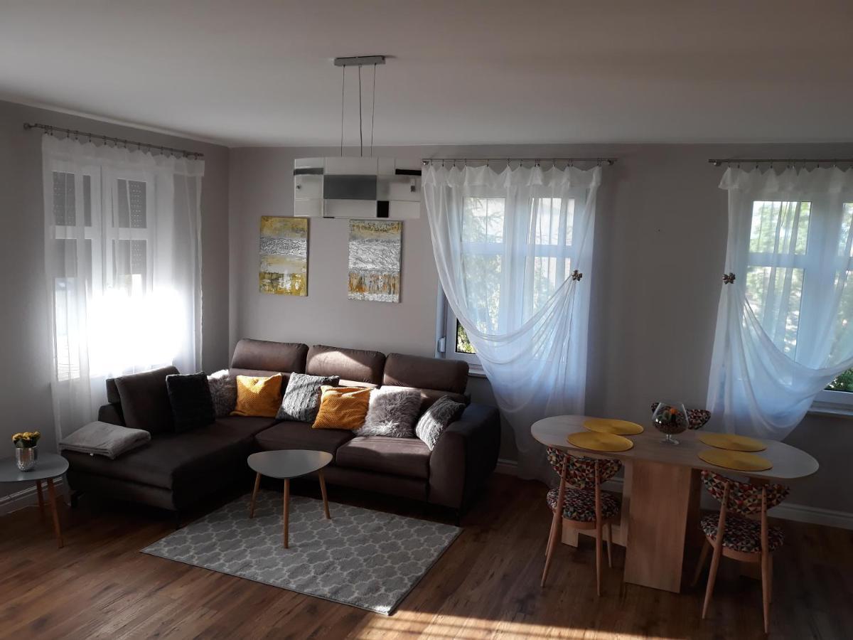 Apartament Wika Apartment Wieliczka Bagian luar foto
